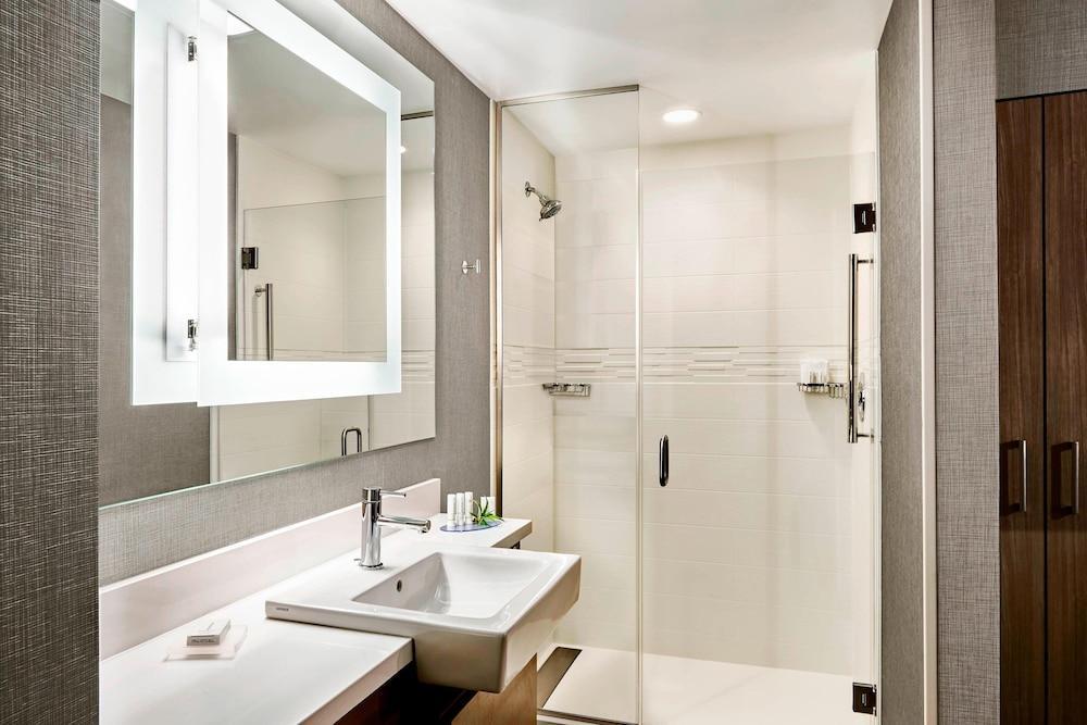 Springhill Suites Winchester Extérieur photo