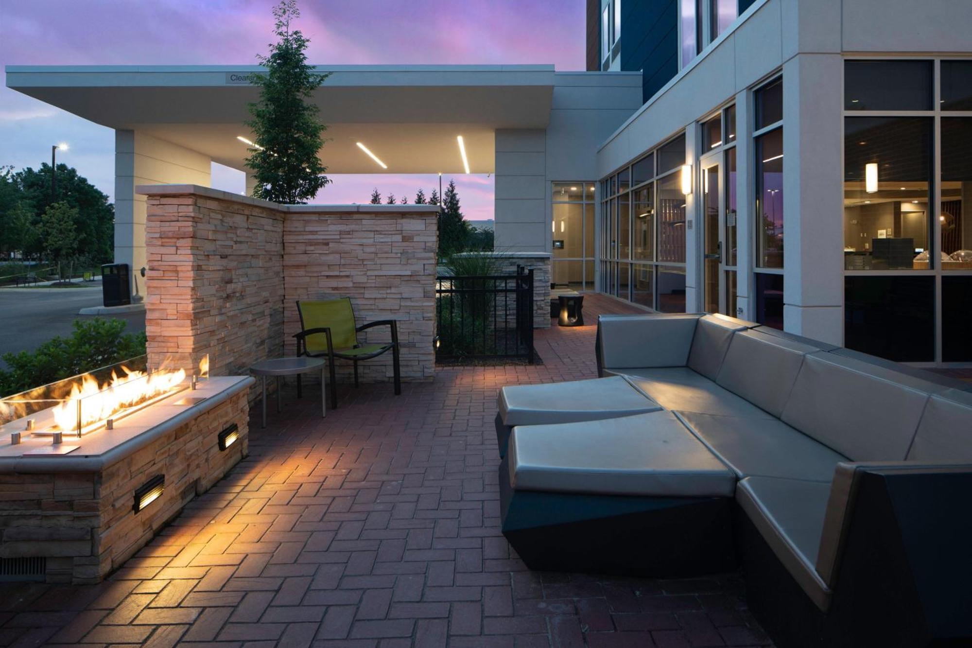 Springhill Suites Winchester Extérieur photo